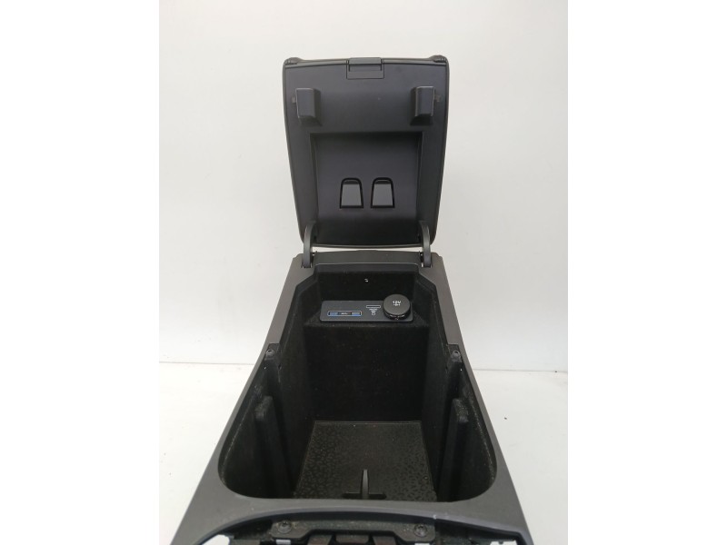 Recambio de apoyabrazos central para jaguar e-pace (x540) 2.0 d180 awd referencia OEM IAM   