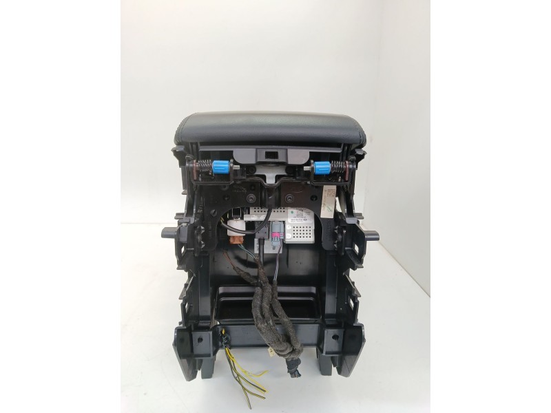 Recambio de apoyabrazos central para jaguar e-pace (x540) 2.0 d180 awd referencia OEM IAM   
							