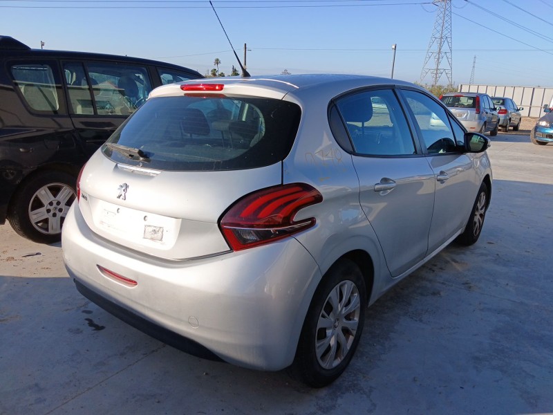 peugeot 208 i (ca_, cc_) del año 2018