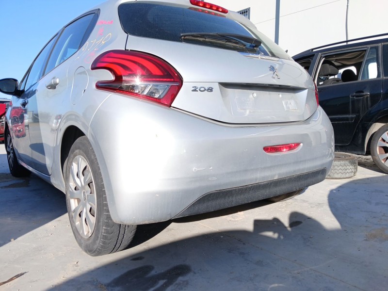 Recambio de paragolpes trasero para peugeot 208 i (ca_, cc_) 1.2 puretech 82 referencia OEM IAM   