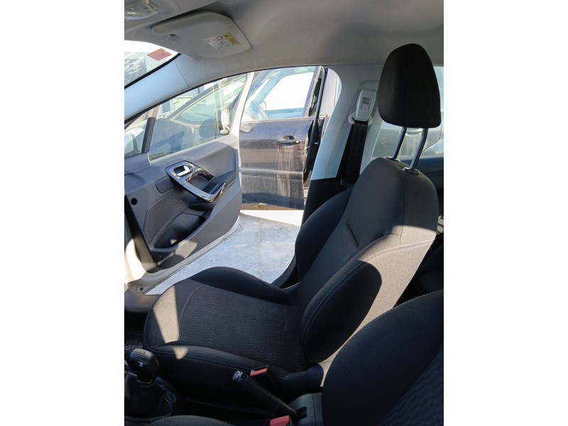 Recambio de asiento delantero derecho para peugeot 208 i (ca_, cc_) 1.2 puretech 82 referencia OEM IAM   
							