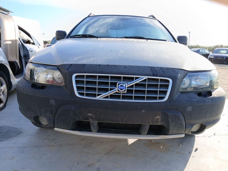 Recambio de paragolpes delantero para volvo v70 ii (285) d5 awd referencia OEM IAM   