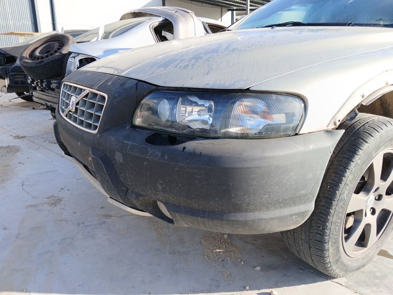 Recambio de paragolpes delantero para volvo v70 ii (285) d5 awd referencia OEM IAM   