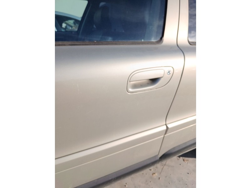 Recambio de puerta delantera izquierda para volvo v70 ii (285) d5 awd referencia OEM IAM   