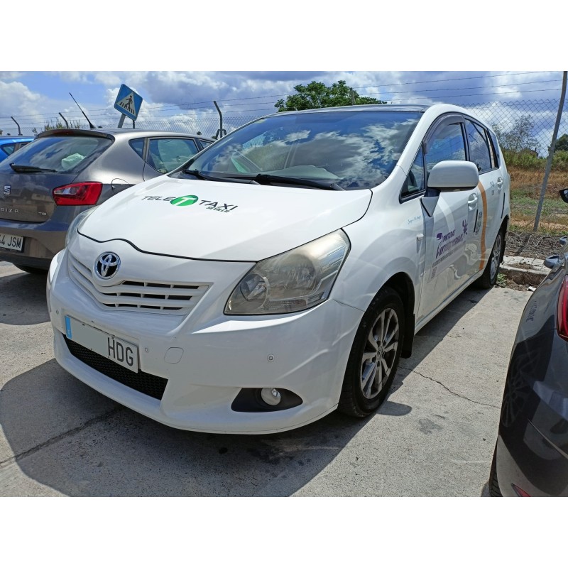 toyota verso del año 2011