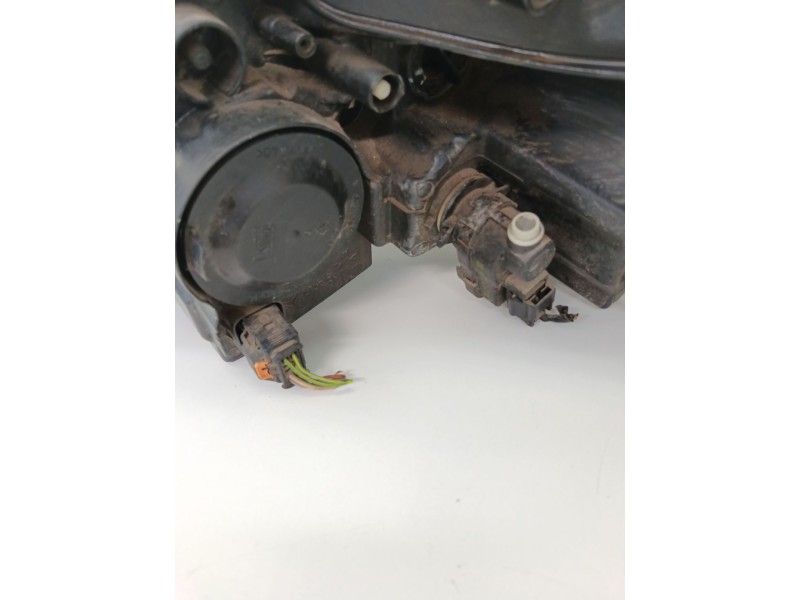 Recambio de faro izquierdo para peugeot 2008 i (cu_) 1.2 vti referencia OEM IAM 9825313980  
							