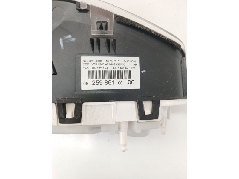 Recambio de cuadro instrumentos para peugeot 2008 i (cu_) 1.2 vti referencia OEM IAM 9825986180  
							