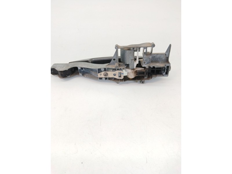 Recambio de maneta exterior delantera derecha para peugeot 2008 i (cu_) 1.2 vti referencia OEM IAM 9680168580  
							