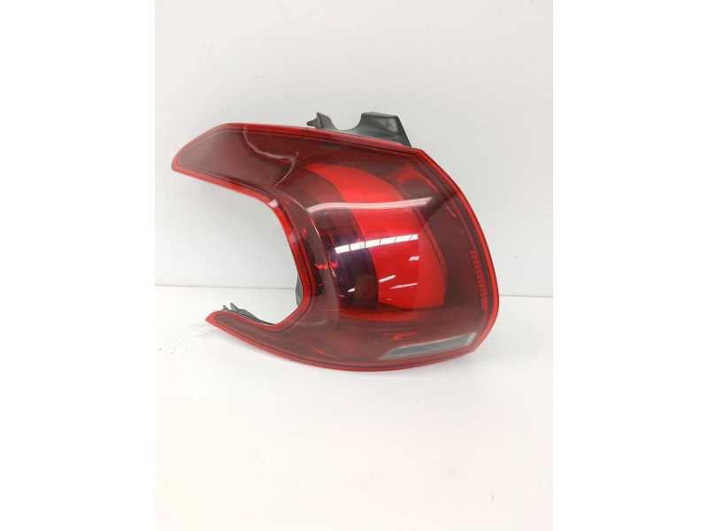 Recambio de piloto trasero izquierdo para peugeot 2008 i (cu_) 1.2 vti referencia OEM IAM 9826730480  