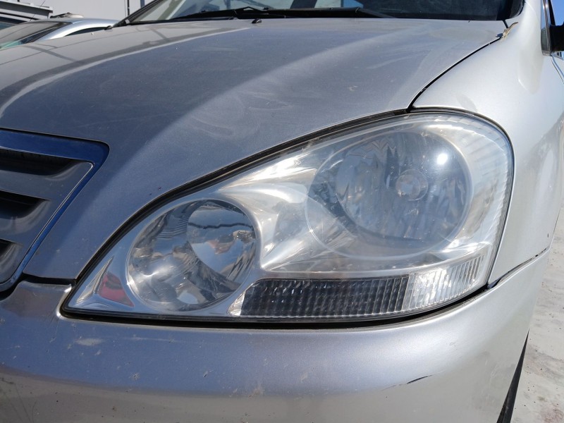 Recambio de faro izquierdo para toyota avensis (_t22_) 2.0 d-4d (cdt220) referencia OEM IAM   