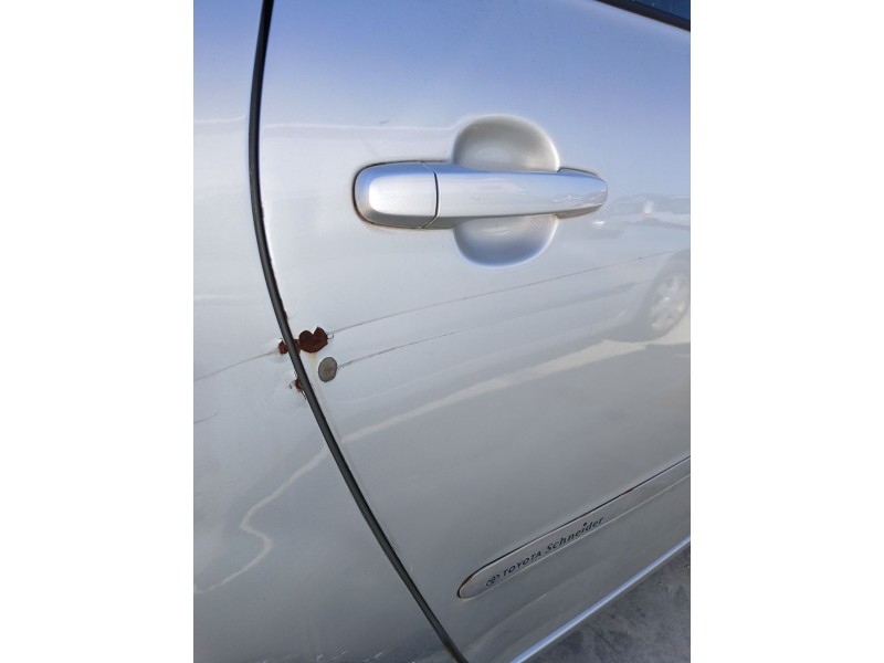 Recambio de puerta trasera derecha para toyota avensis (_t22_) 2.0 d-4d (cdt220) referencia OEM IAM   
							