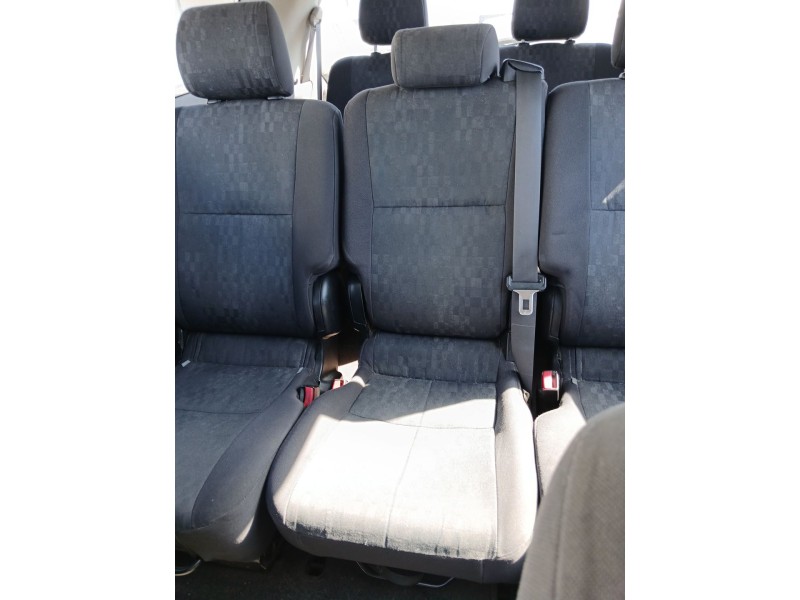 Recambio de asiento trasero medio para toyota avensis (_t22_) 2.0 d-4d (cdt220) referencia OEM IAM   
