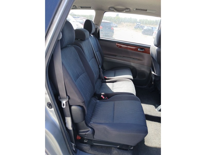 Recambio de asiento trasero medio para toyota avensis (_t22_) 2.0 d-4d (cdt220) referencia OEM IAM   
							