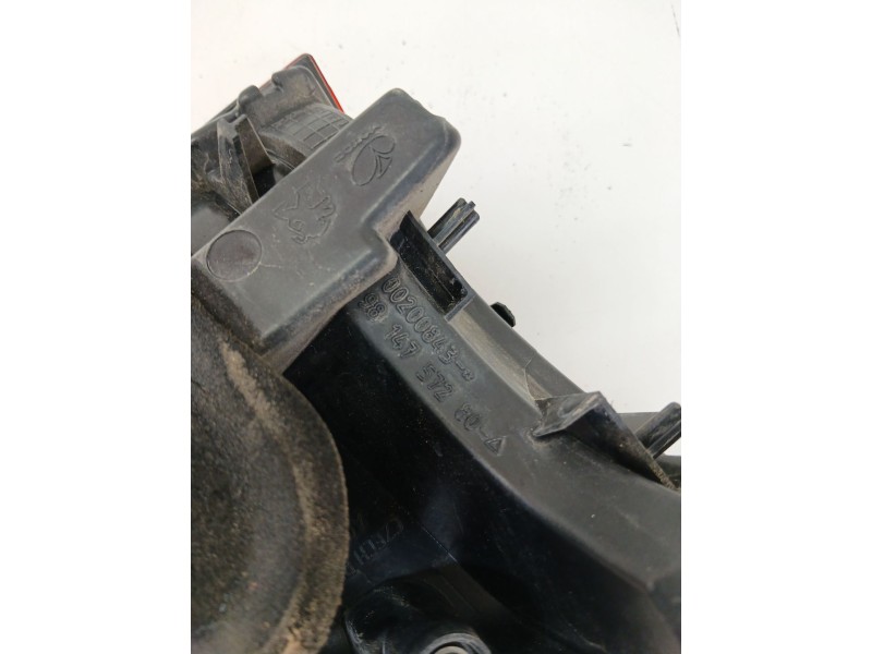 Recambio de piloto trasero derecho interior para peugeot 2008 i (cu_) 1.2 vti referencia OEM IAM 9814757280  
							
