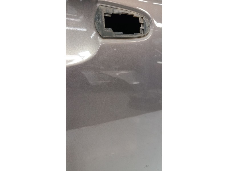 Recambio de puerta delantera izquierda para ford mondeo ber. (ca2) 2.0 tdci cat referencia OEM IAM   
							