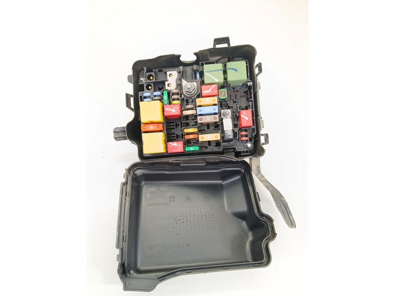 Recambio de caja reles / fusibles para peugeot 2008 i (cu_) 1.2 vti referencia OEM IAM 9671924480  
