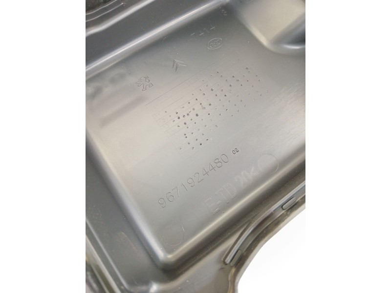 Recambio de caja reles / fusibles para peugeot 2008 i (cu_) 1.2 vti referencia OEM IAM 9671924480  
							
