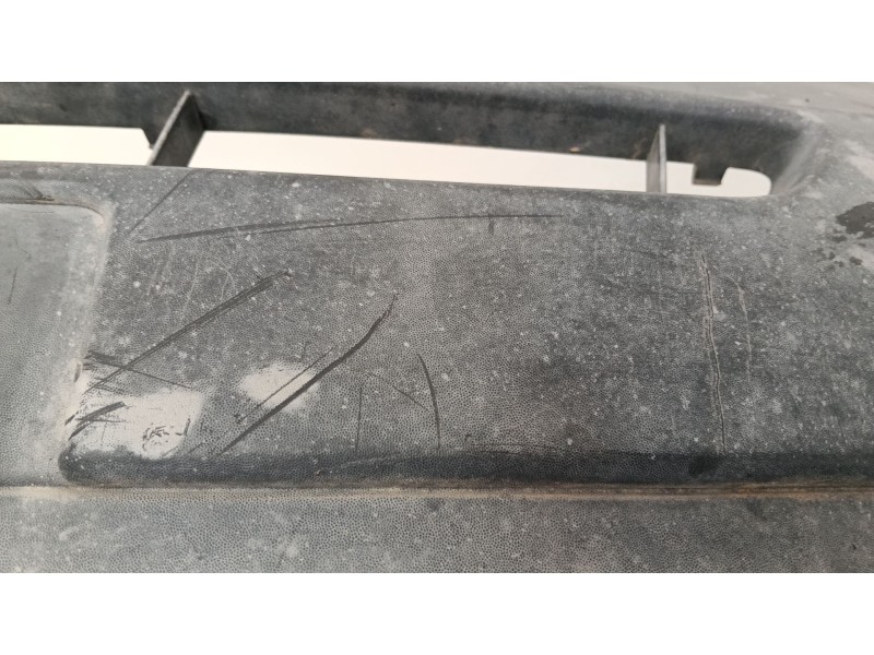 Recambio de paragolpes delantero para renault kangoo express 1.5 dci referencia OEM IAM   
							