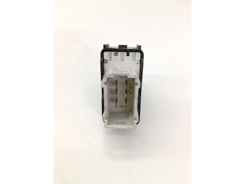 Recambio de mando elevalunas delantero derecho para peugeot 2008 i (cu_) 1.2 vti referencia OEM IAM 96751118zd  
							
