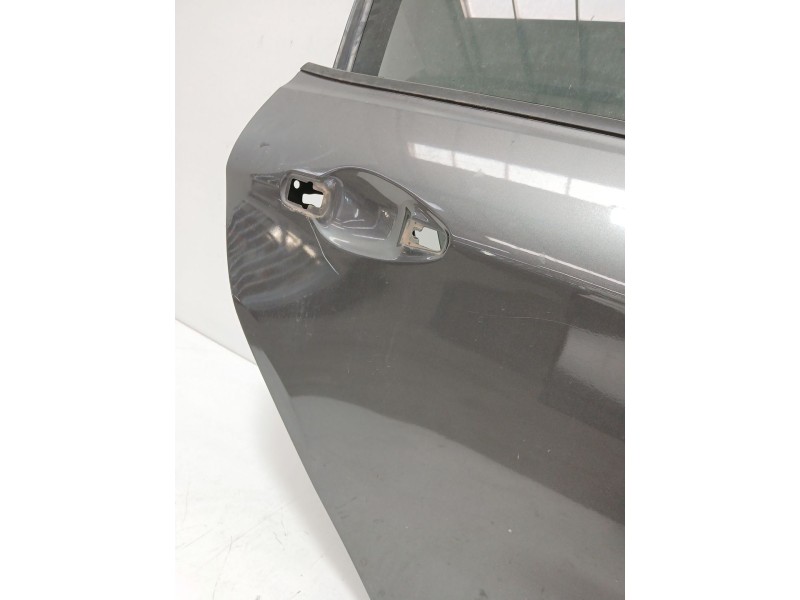 Recambio de puerta trasera derecha para peugeot 2008 i (cu_) 1.2 vti referencia OEM IAM   
