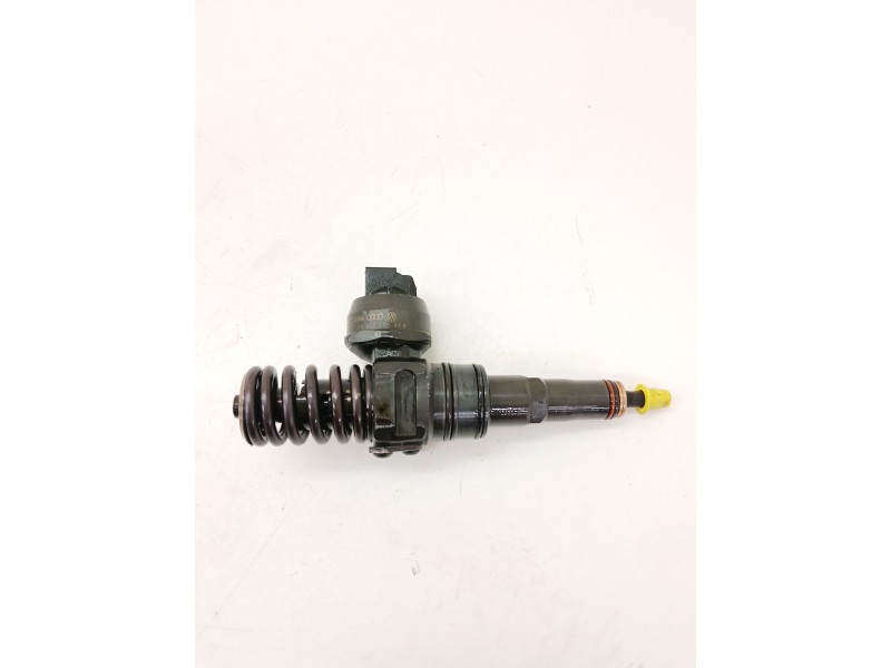 Recambio de inyector para seat cordoba (6l2) 1.9 tdi referencia OEM IAM 038130073AJ  
							