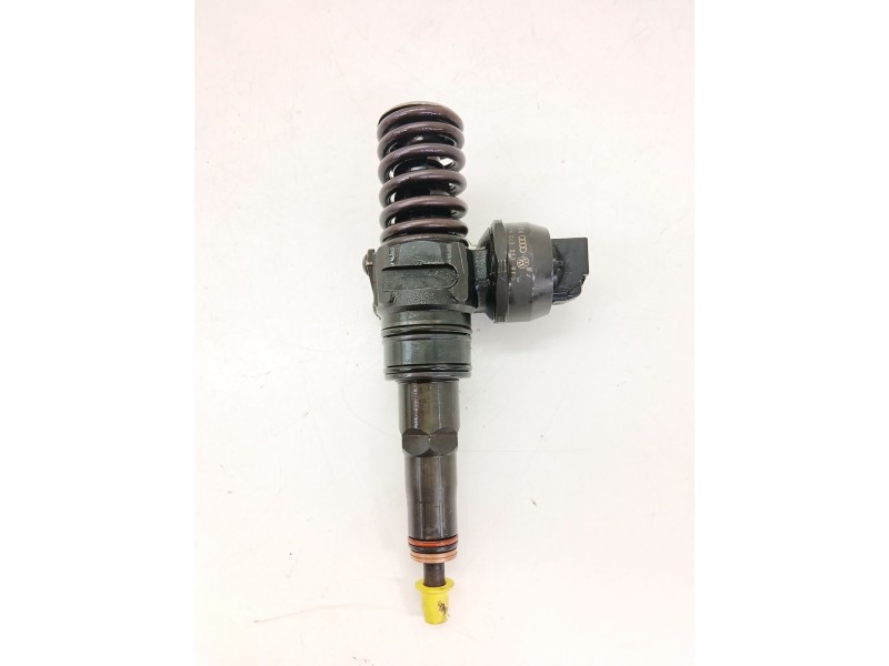 Recambio de inyector para seat cordoba (6l2) 1.9 tdi referencia OEM IAM 038130073AJ  