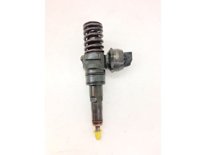 Recambio de inyector para seat cordoba (6l2) 1.9 tdi referencia OEM IAM 038130073AJ  