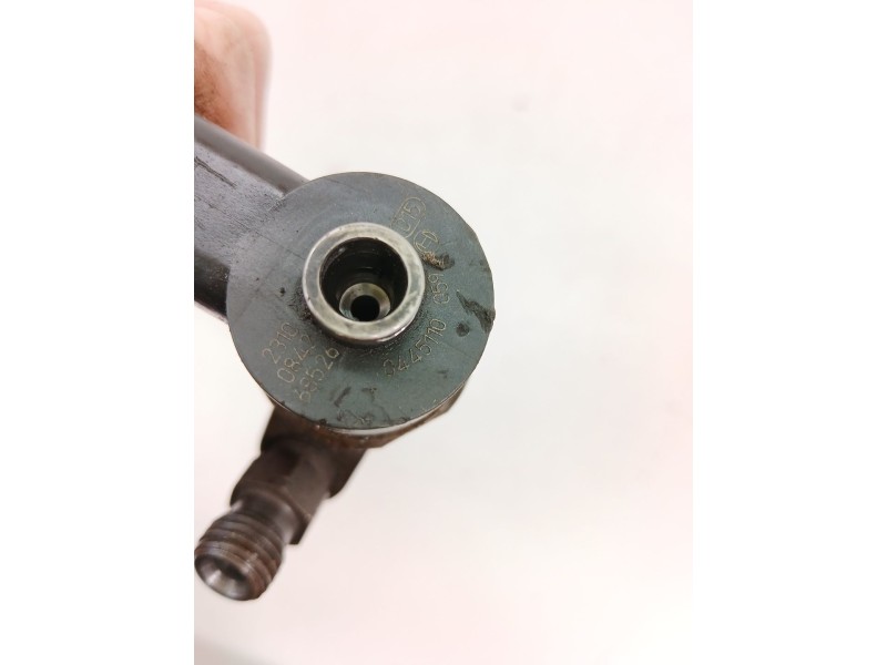 Recambio de inyector para chrysler voyager iv (rg, rs) 2.5 crd referencia OEM IAM 0445110059  