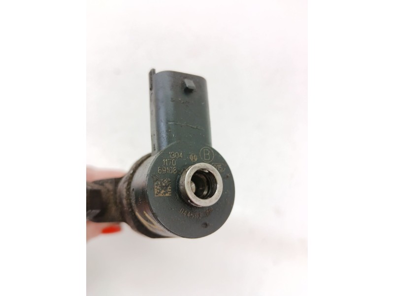 Recambio de inyector para chrysler voyager iv (rg, rs) 2.5 crd referencia OEM IAM 0445110059  