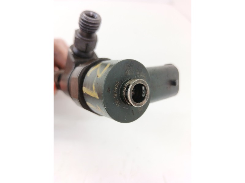 Recambio de inyector para chrysler voyager iv (rg, rs) 2.5 crd referencia OEM IAM 0445110059  
							