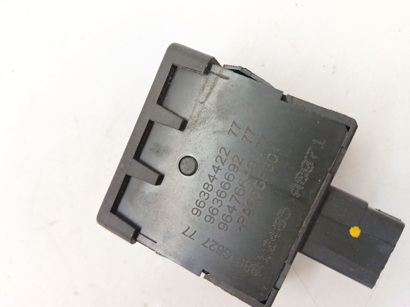 Recambio de mando luces para peugeot 2008 i (cu_) 1.2 vti referencia OEM IAM 9638442277  
							