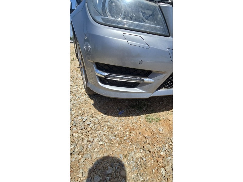 Recambio de paragolpes delantero para mercedes-benz clase c (w204) c 180 cdi (204.000) referencia OEM IAM   
							