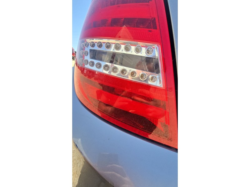 Recambio de piloto trasero izquierdo para mercedes-benz clase c (w204) c 180 cdi (204.000) referencia OEM IAM   