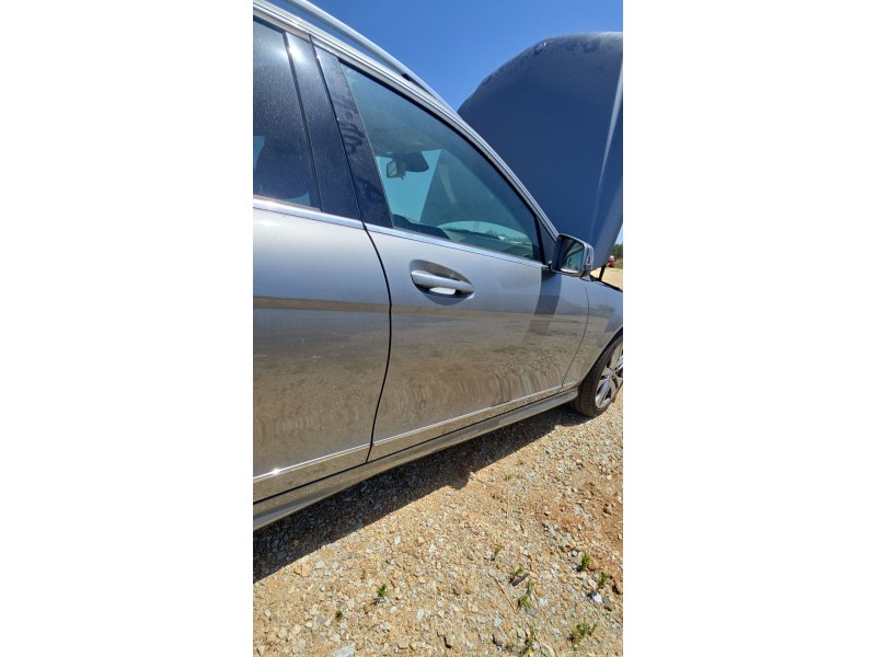 Recambio de puerta delantera derecha para mercedes-benz clase c (w204) c 180 cdi (204.000) referencia OEM IAM   
							