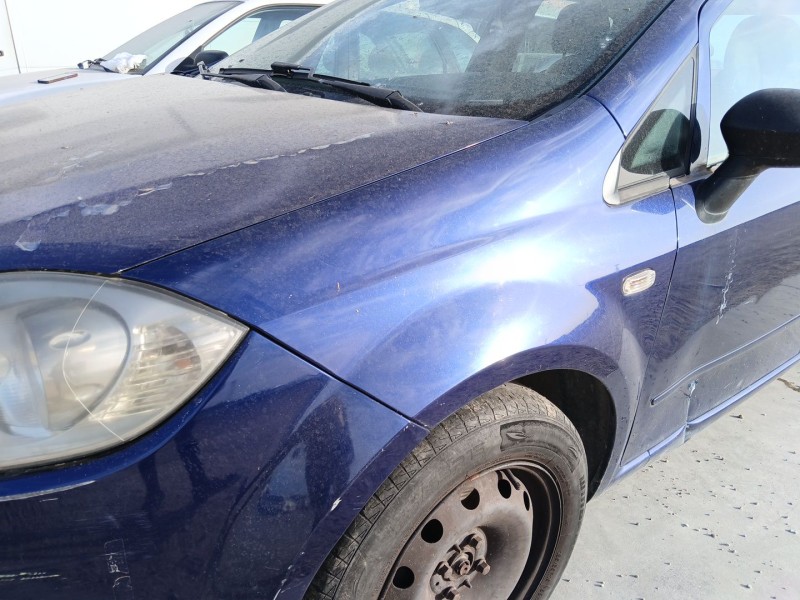 Recambio de aleta delantera izquierda para fiat linea (323_, 110_) 1.3 d multijet (323axb11, 323axb1a) referencia OEM IAM   
							