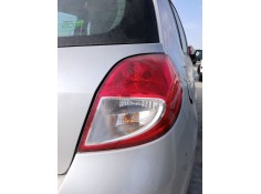 Recambio de piloto trasero derecho para renault clio iii (br0/1, cr0/1) 1.2 16v (br02, br0j, br11, cr02, cr0j, cr11) referencia 