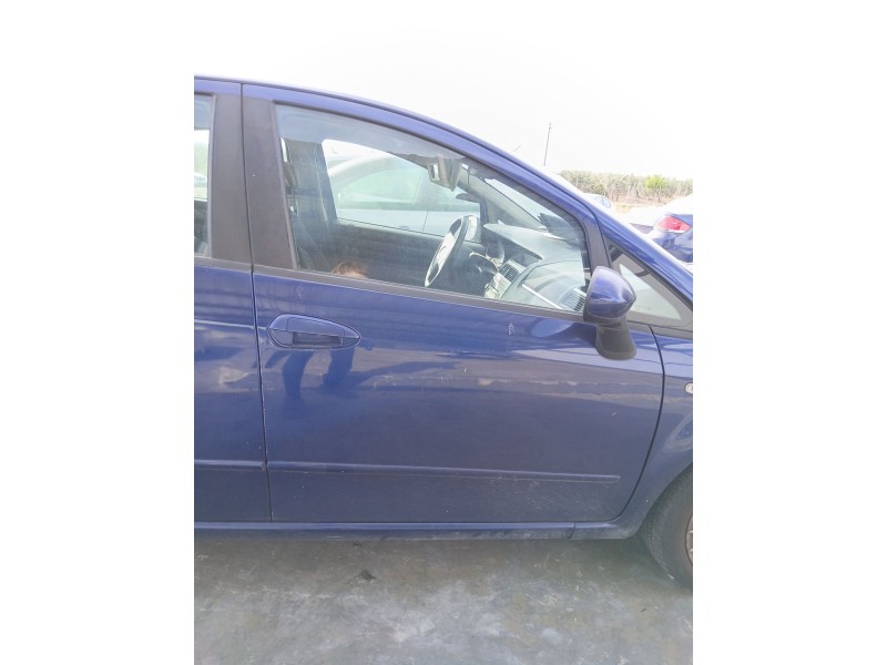 Recambio de puerta delantera derecha para fiat linea (323_, 110_) 1.6 d multijet referencia OEM IAM   