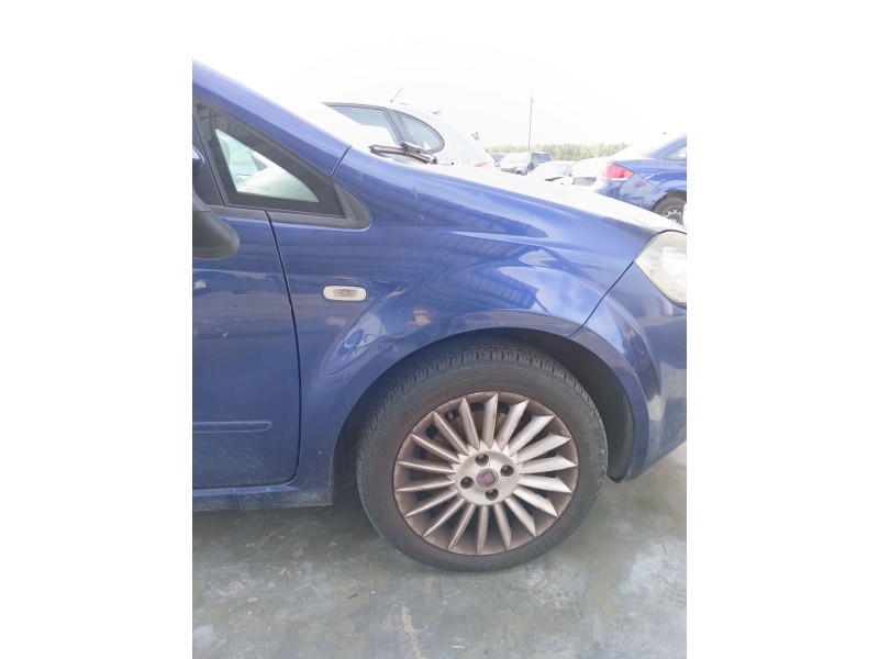 Recambio de aleta delantera derecha para fiat linea (323_, 110_) 1.6 d multijet referencia OEM IAM   