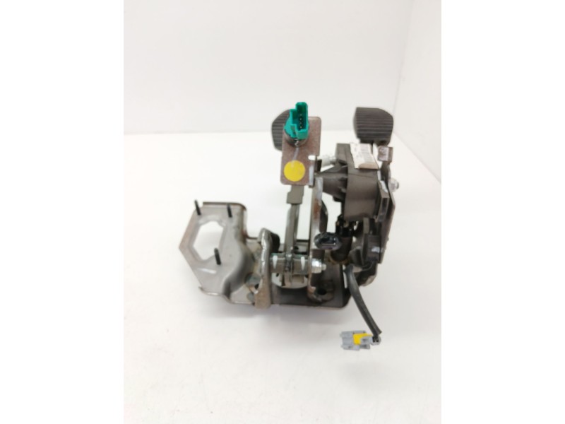 Recambio de pedal embrague para peugeot 2008 i (cu_) 1.2 vti referencia OEM IAM   
							