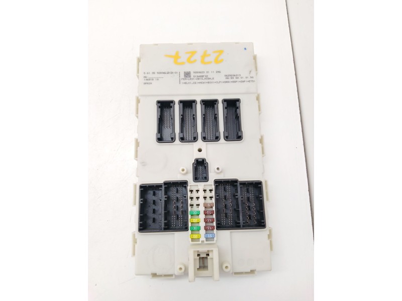 Recambio de caja reles / fusibles para bmw 1 (f20) 116 d referencia OEM IAM 6135928062301  