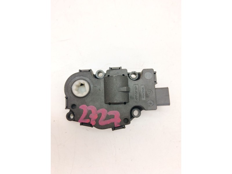 Recambio de motor apertura trampillas climatizador para bmw 1 (f20) 116 d referencia OEM IAM T1015556H  
							