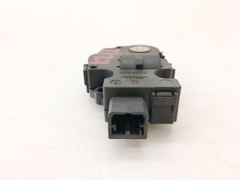 Recambio de motor apertura trampillas climatizador para bmw 1 (f20) 116 d referencia OEM IAM T1015556H  