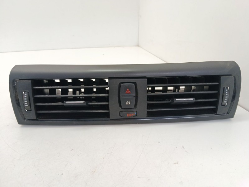 Recambio de rejilla aireadora para bmw 1 (f20) 116 d referencia OEM IAM 920711610  