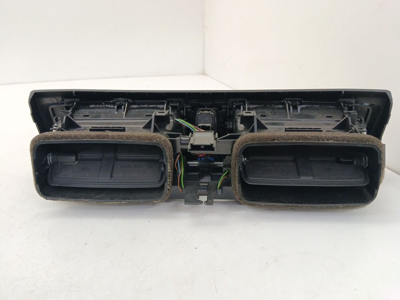Recambio de rejilla aireadora para bmw 1 (f20) 116 d referencia OEM IAM 920711610  
							