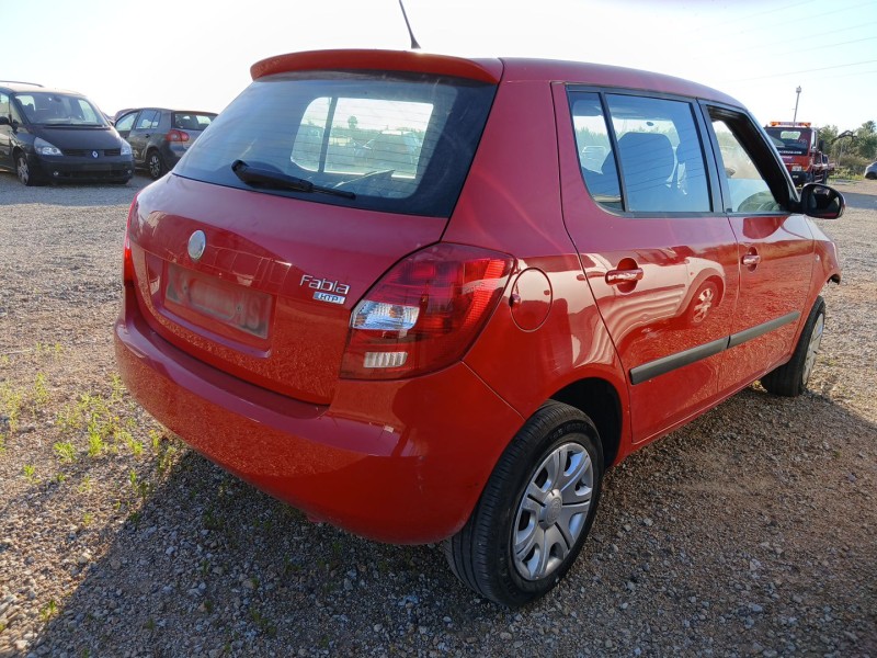 skoda fabia ii (542) del año 2010