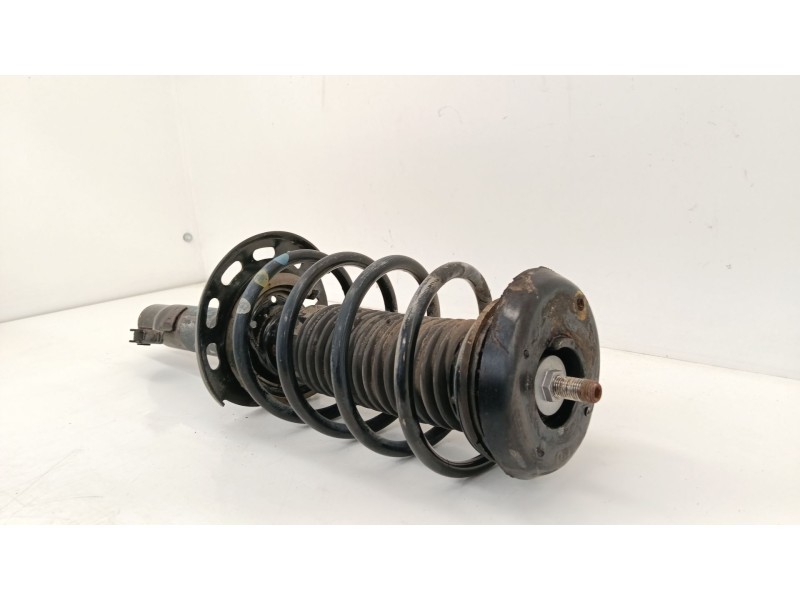 Recambio de amortiguador delantero izquierdo para peugeot 2008 i (cu_) 1.2 vti referencia OEM IAM 9820325880  