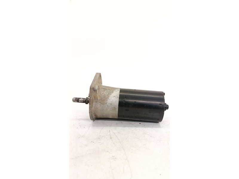 Recambio de motor arranque para seat ibiza ii (6k1) 1.4 i referencia OEM IAM 036911023S  
							