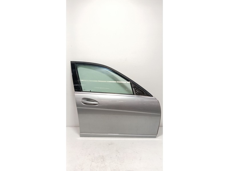 Recambio de puerta delantera derecha para mercedes-benz clase c (w204) c 180 cdi (204.000) referencia OEM IAM   
							