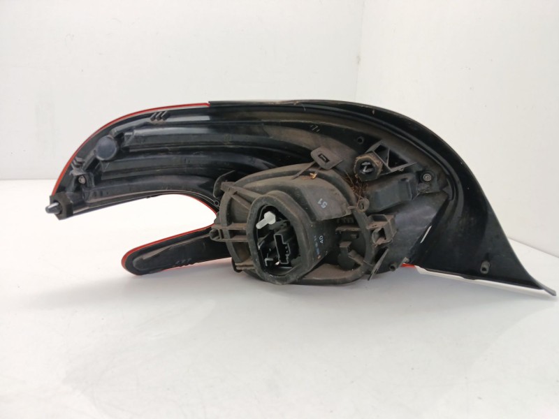 Recambio de piloto trasero derecho para peugeot 208 i (ca_, cc_) 1.2 puretech 82 referencia OEM IAM 9825601180  
							