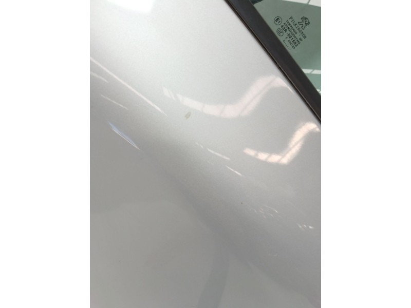 Recambio de puerta trasera izquierda para peugeot 208 i (ca_, cc_) 1.2 puretech 82 referencia OEM IAM   
